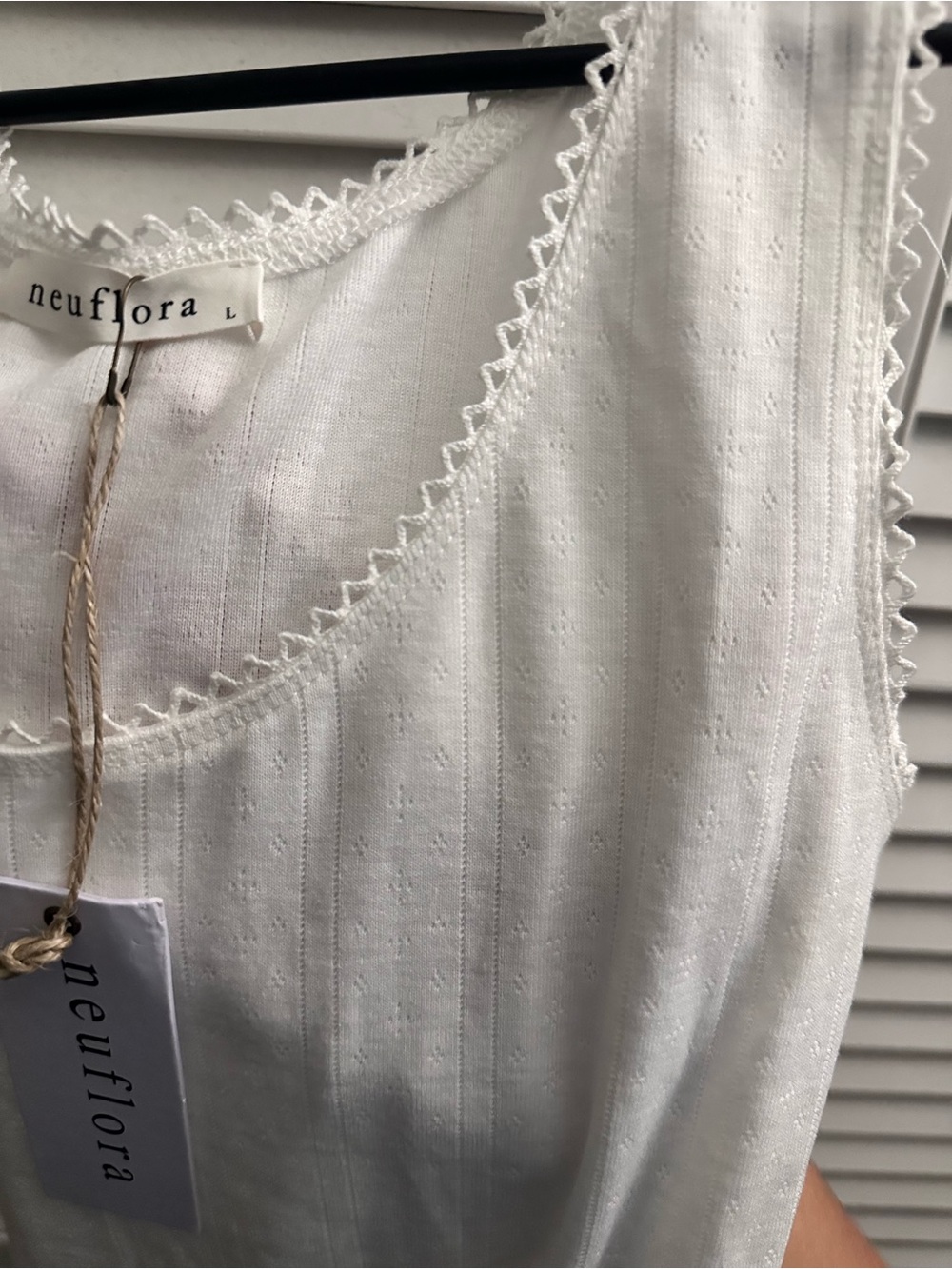 Classic White Lace-Trim Tank Top - Picture 2 of 3